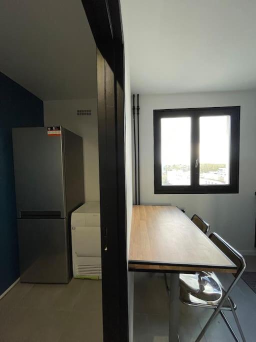 Magnifique Appartement Neuilly Sur Marne Entre Paris Et Disneyland Exterior photo